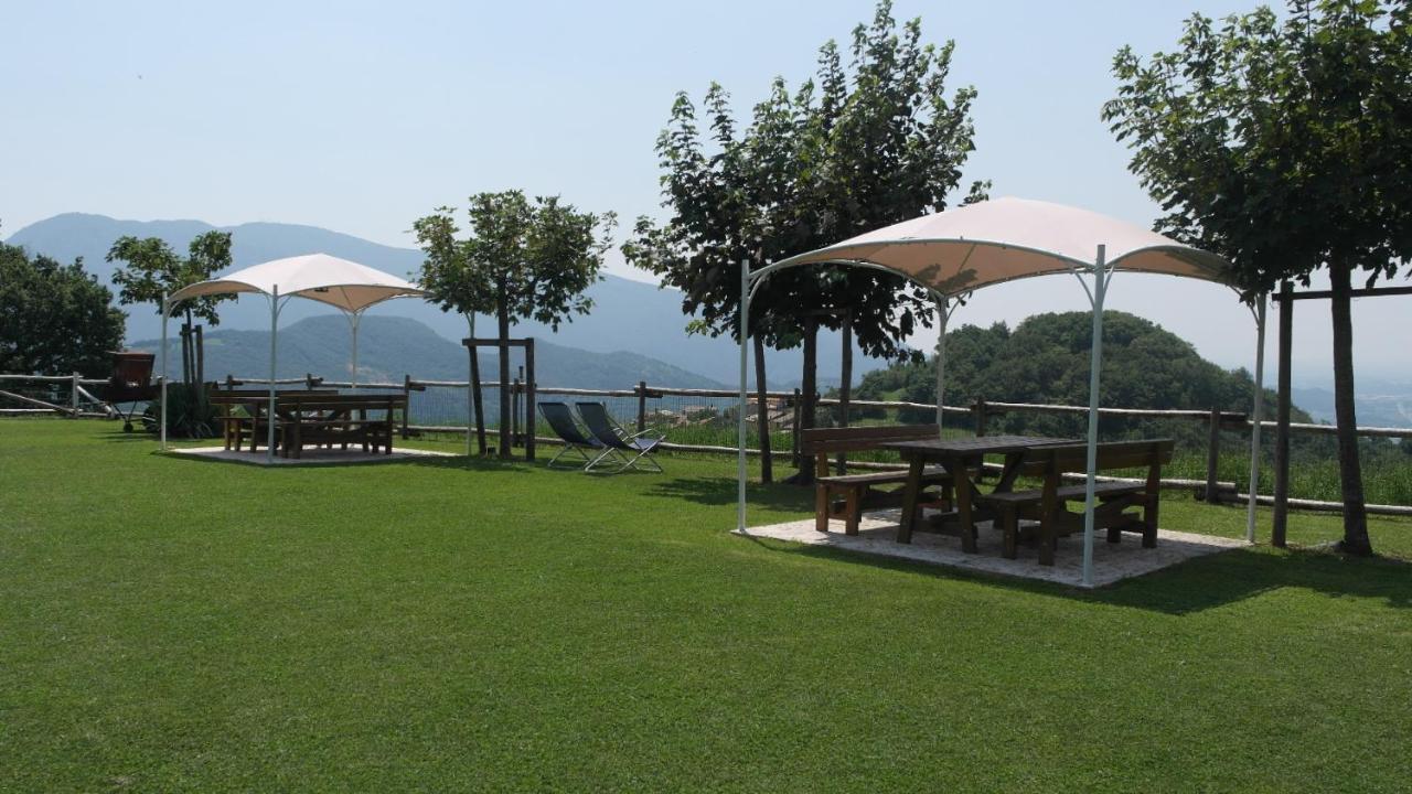 Agriturismo Fattoria Monte Baldo Vista Lago Caprino Veronese Exterior foto