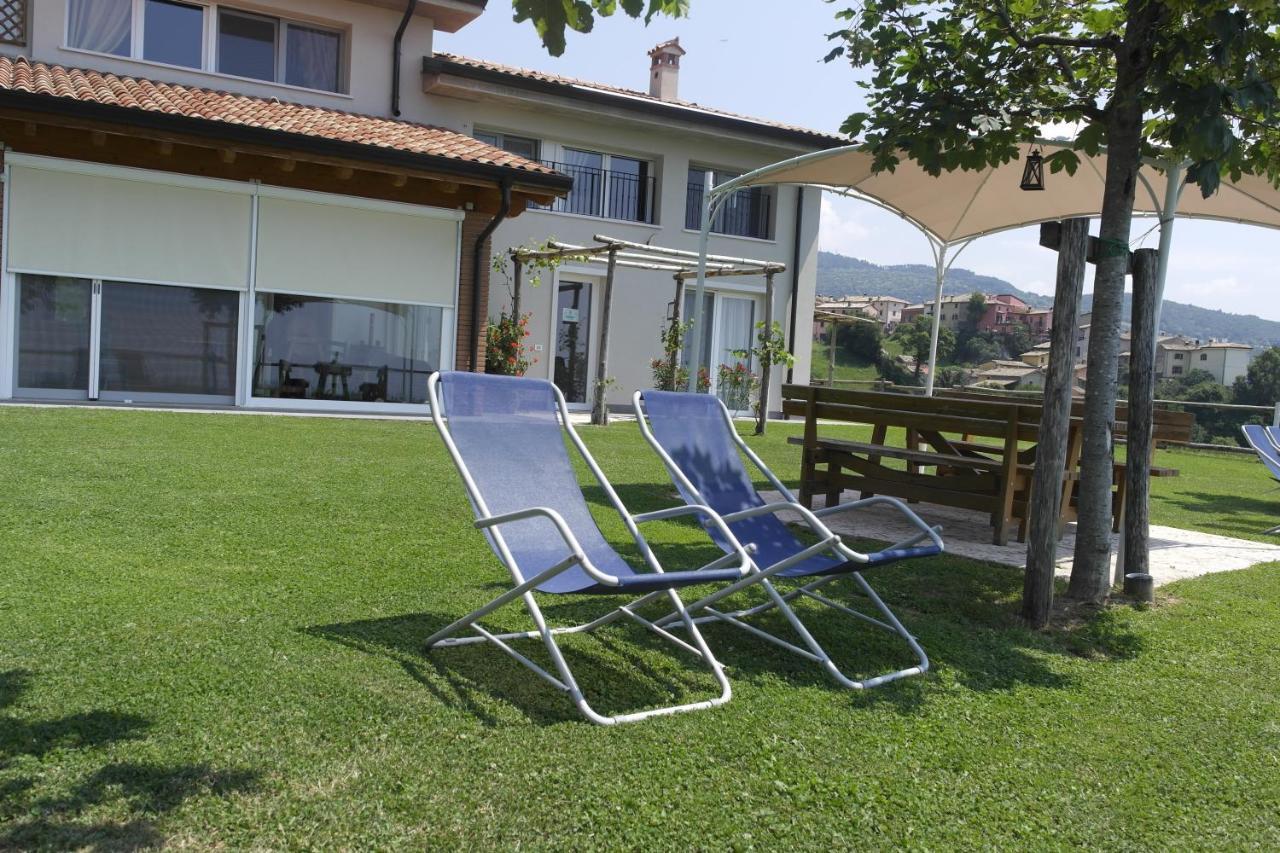 Agriturismo Fattoria Monte Baldo Vista Lago Caprino Veronese Exterior foto